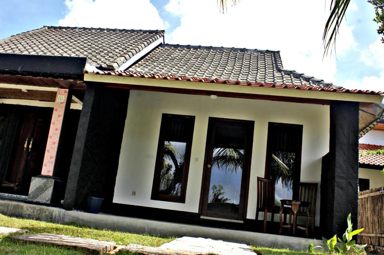 Barrel Homestay Areguling Kuta  Room photo